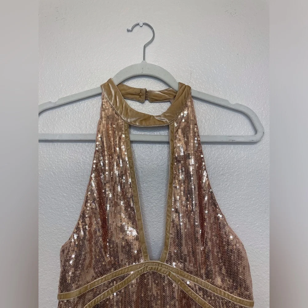 Free People‎ Film Noir Sequin Mini Halter Dress in Rose Gold Size 6 - Picture 4 of 11
